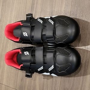Peloton cycling shoes